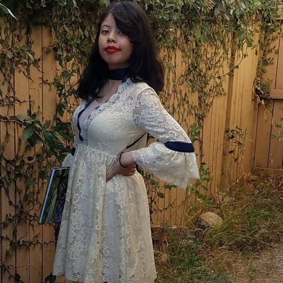 Free People Dresses & Skirts - *FLASH SALE* Free People Victorian inspired dress